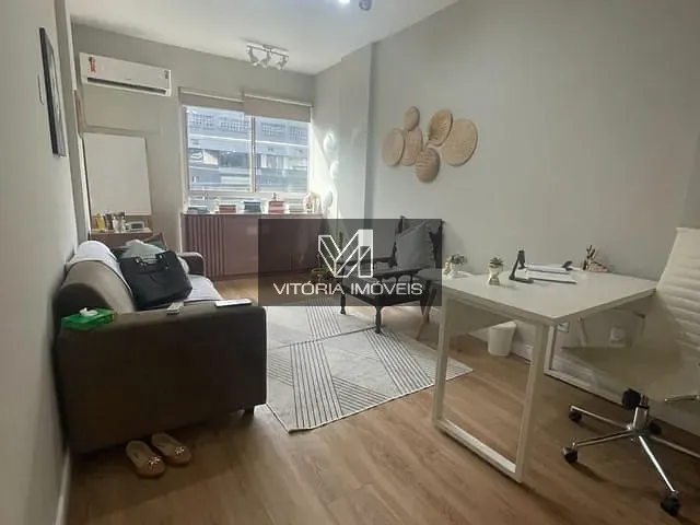 Sala com 30m², para alugar, no bairro Praia do Canto em Vitória
