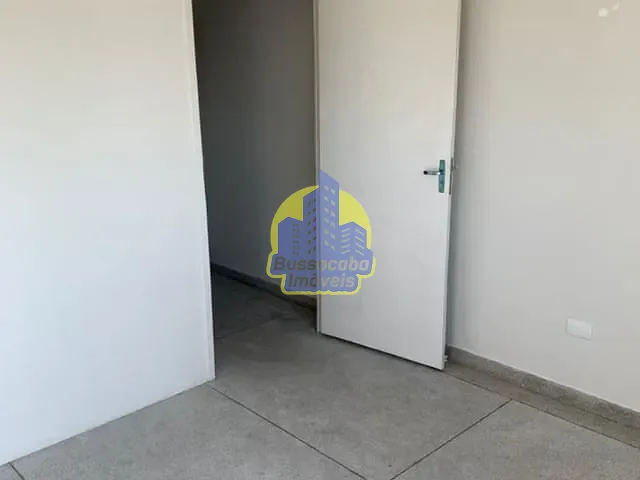 Sala com 20m², para alugar, no bairro Jardim das Flores em Osasco