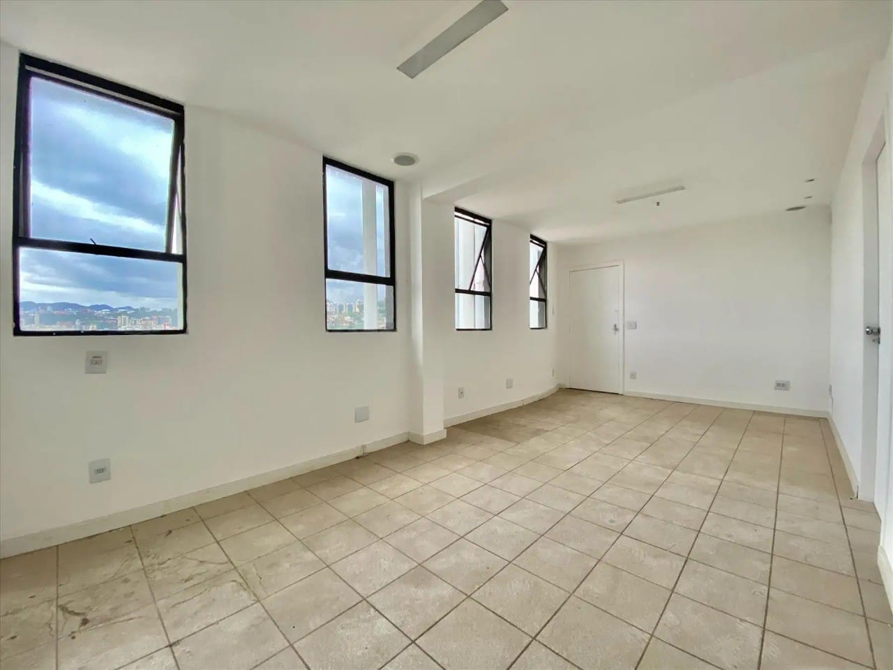 Sala-Conjunto, 80 m² - Foto 1