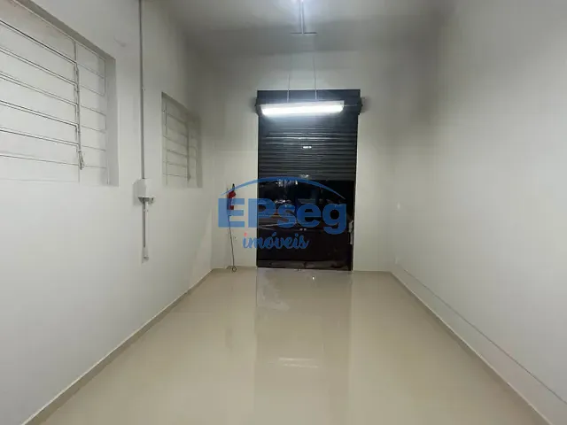 Sala para alugar, no bairro Centro em Londrina