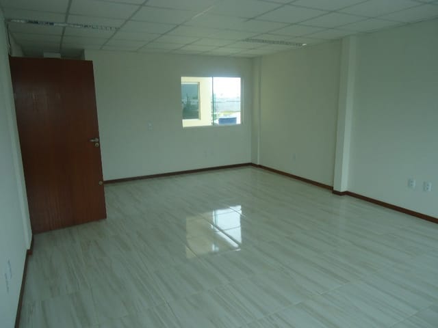 Sala com 55m², para alugar, no bairro São Vicente em Itajaí