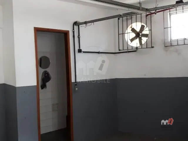 Sala à venda, no bairro Alto da Serra em Petrópolis