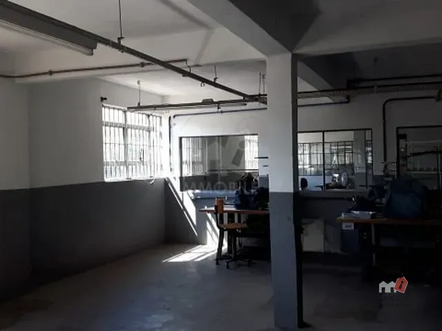 Sala à venda, no bairro Alto da Serra em Petrópolis