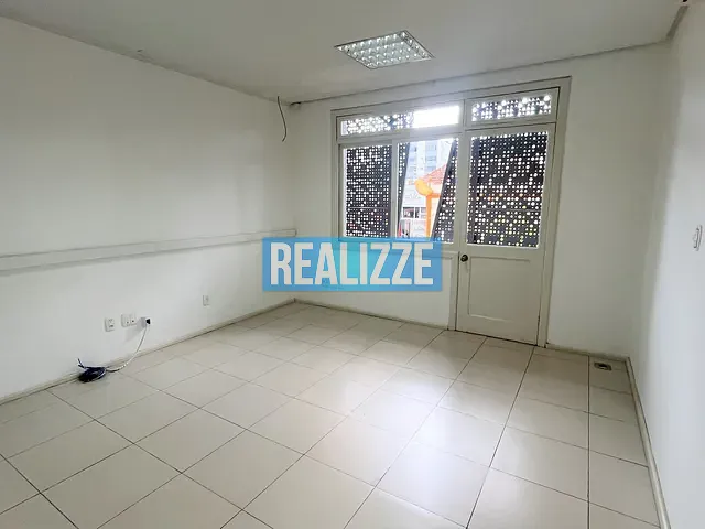 Sala para alugar, no bairro Centro em Marau
