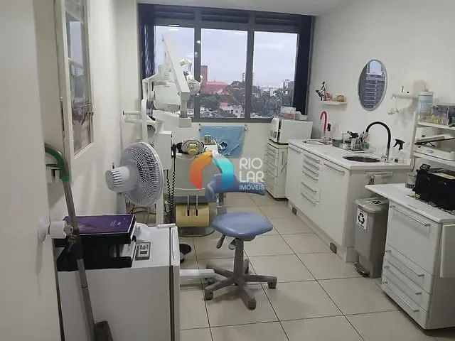 Sala à venda, no bairro Tijuca em Rio de Janeiro