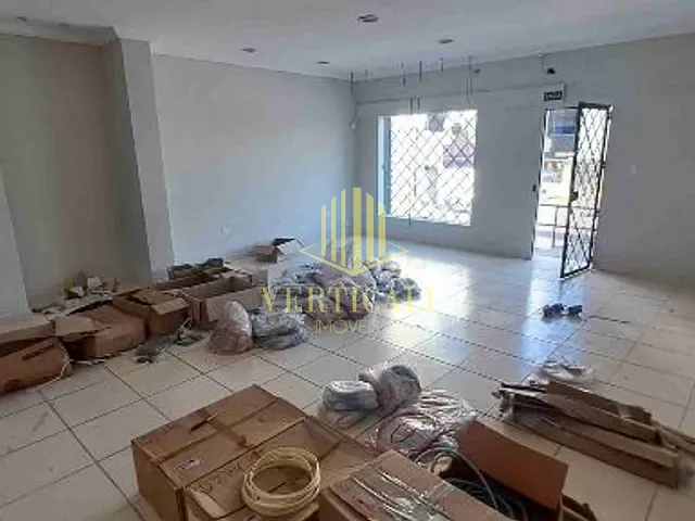 Sala para alugar, no bairro Quilombo em Cuiabá