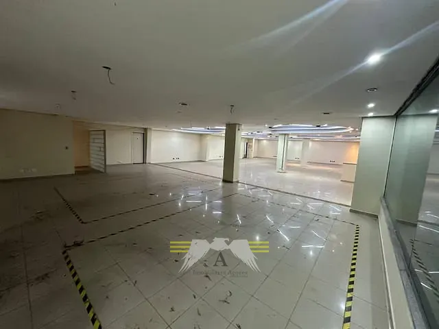 Sala à venda ou para alugar, no bairro Belem em São Paulo