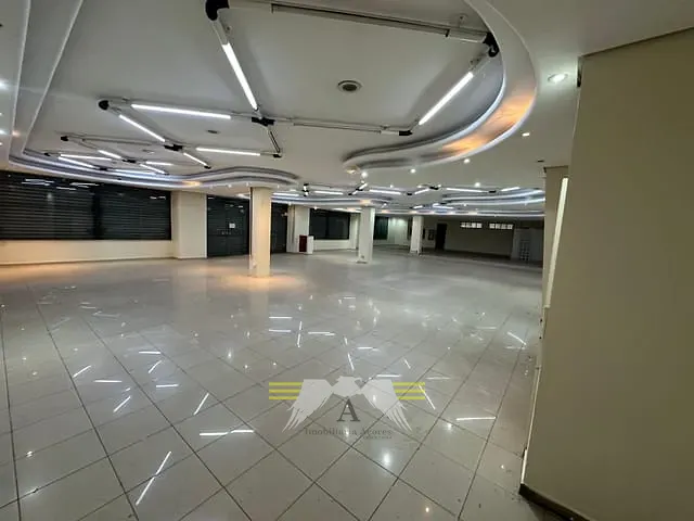 Sala à venda ou para alugar, no bairro Belem em São Paulo