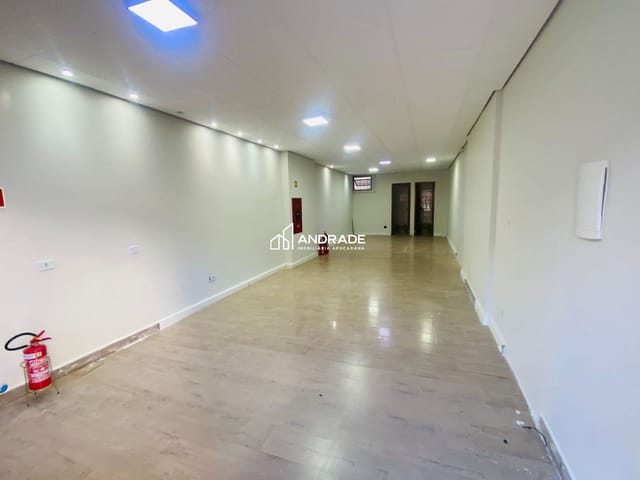 Sala para alugar, no bairro Centro em Apucarana