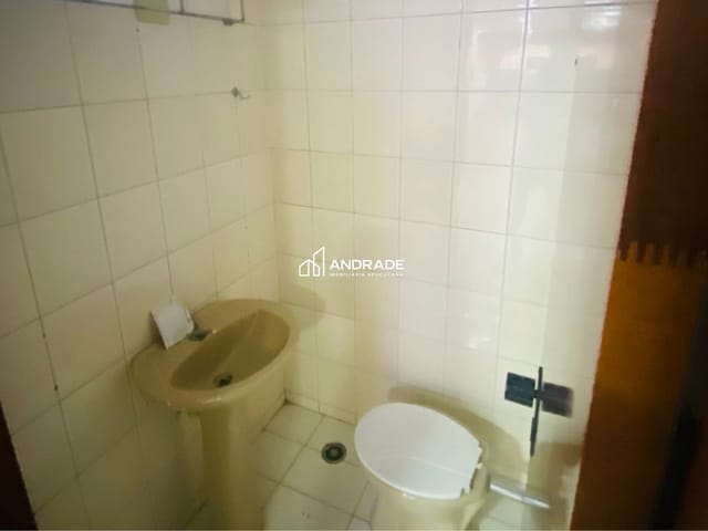 Sala para alugar, no bairro Centro em Apucarana