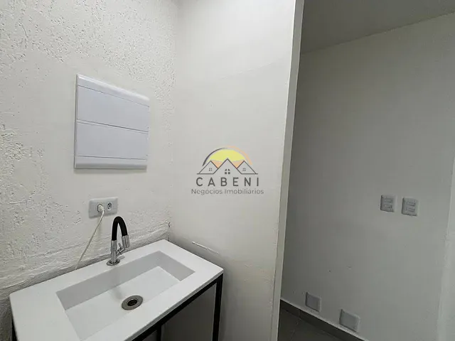 Sala à venda ou para alugar, no bairro Itaim Bibi em São Paulo