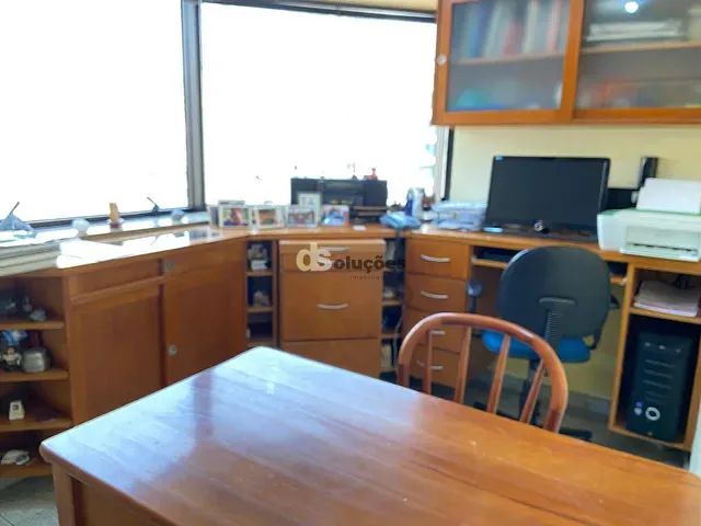 Sala à venda, no bairro Itaim Bibi em São Paulo