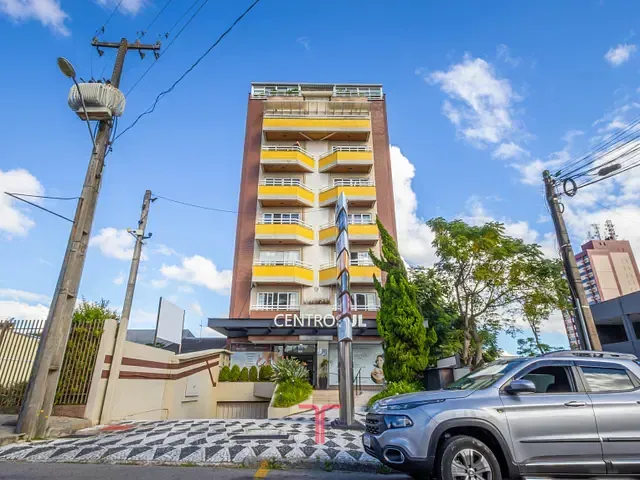 Sala com 60m², para alugar, no bairro Pinheirinho em Curitiba