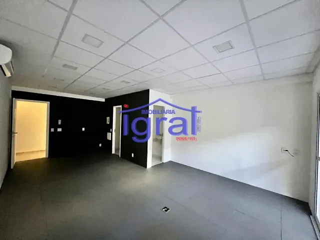 Sala à venda ou para alugar, no bairro Jabaquara em São Paulo