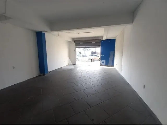 Sala para alugar, no bairro Uvaranas em Ponta Grossa