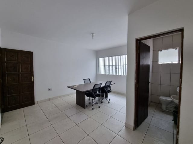 Sala com 23m², para alugar, no bairro Portais (Polvilho) em Cajamar