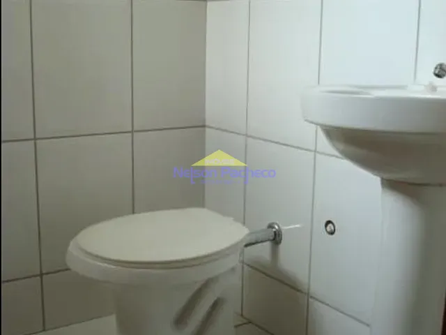 Sala com 1m², para alugar, no bairro Centro em Capivari