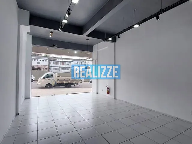 Sala para alugar, no bairro Centro em Marau