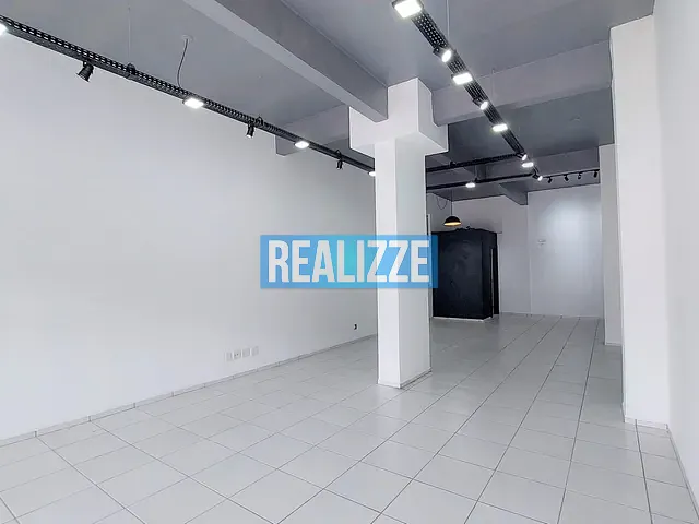Sala para alugar, no bairro Centro em Marau