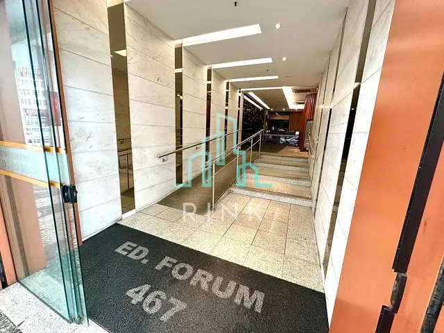 Sala à venda ou para alugar, no bairro Centro em Niterói