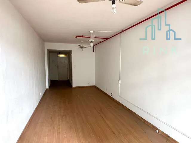 Sala à venda ou para alugar, no bairro Centro em Niterói