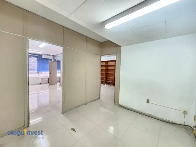 Sala à venda, no bairro Centro em Florianópolis