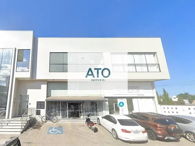 Sala para alugar, no bairro Centro em Tijucas