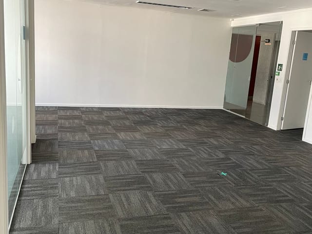 Sala com 244m², para alugar, no bairro Brooklin Paulista em São Paulo
