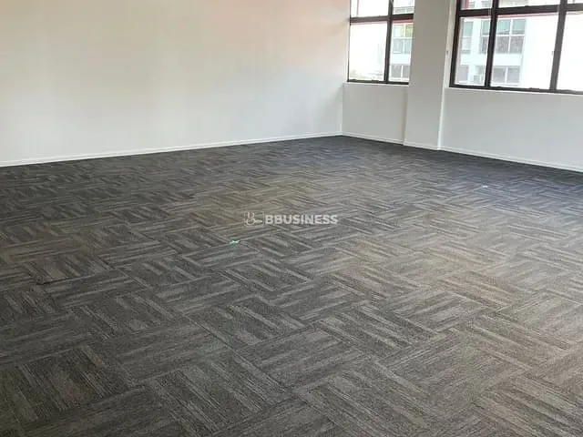 Sala com 244m², para alugar, no bairro Brooklin Paulista em São Paulo