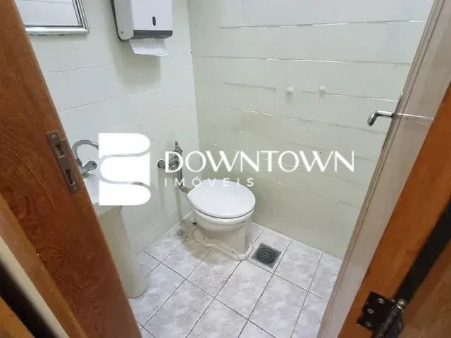 Sala com 31m², para alugar, no bairro Centro em Rio de Janeiro