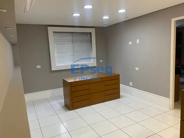 Sala à venda, no bairro Centro em Londrina