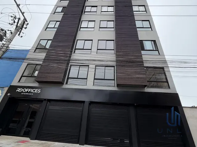 Sala à venda, no bairro Aterrado em Volta Redonda