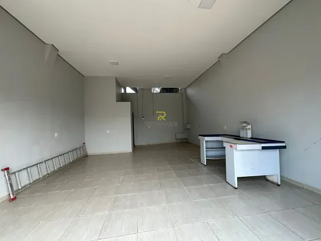 Sala com 48m², para alugar, no bairro Industrial em Guarapuava