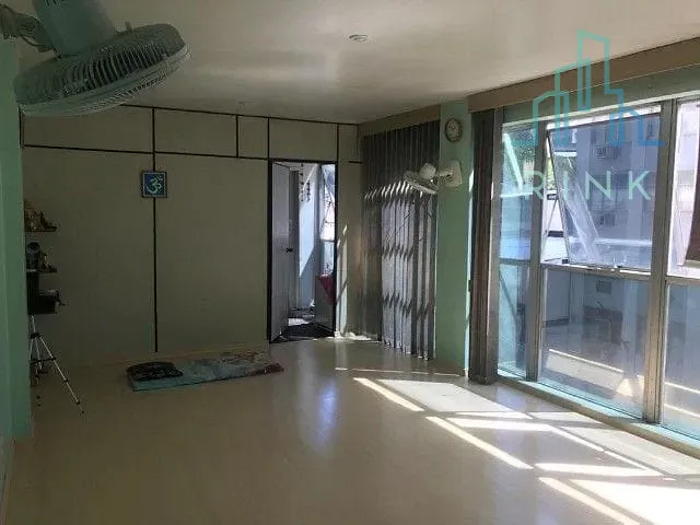 Sala para alugar, no bairro Centro em Niterói