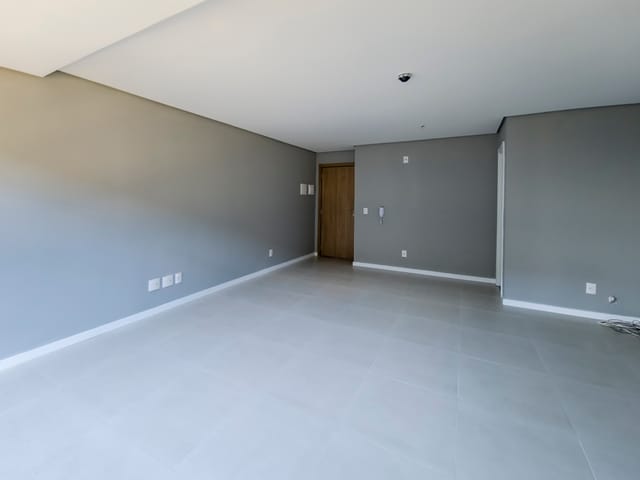 Foto do Sala - Sala comercial para aluguel no Parque Una em Pelotas RS com excelente localização, infraestrutura moderna e fácil acesso a serviços e comércios | UP Imóveis