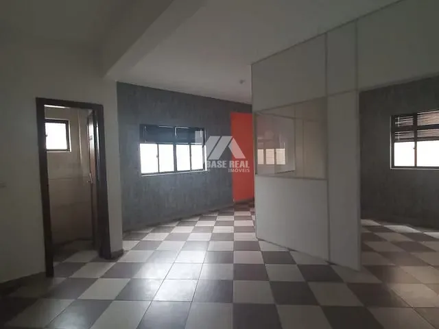 Sala para alugar, no bairro Centro em Ponta Grossa