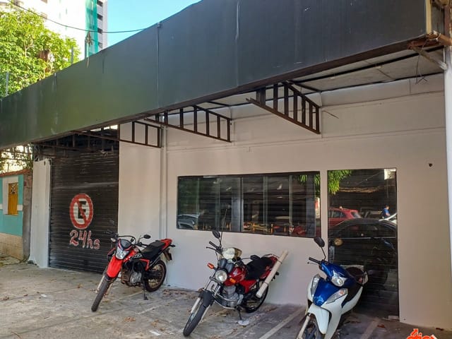 Sala com 490m², para alugar, no bairro Batista Campos em Belém