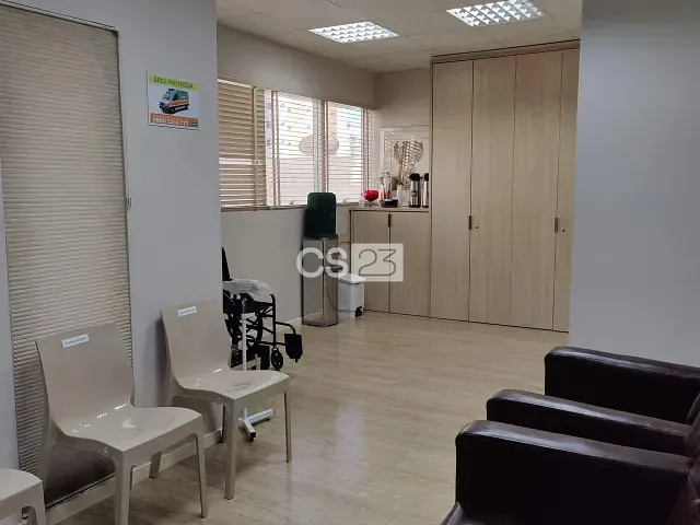 Sala com 403m², à venda, no bairro Gleba Fazenda Palhano em Londrina