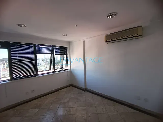 Sala com 42m², para alugar, no bairro Lapa em São Paulo