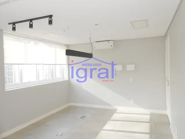 Sala para alugar, no bairro Cidade Monções em São Paulo