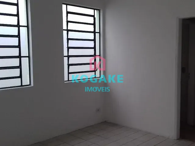Sala com 26m², para alugar, no bairro Jardim Satélite em São José dos Campos