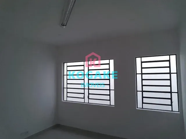 Sala com 26m², para alugar, no bairro Jardim Satélite em São José dos Campos