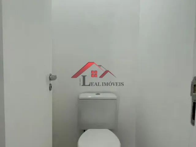 Sala com 32m², para alugar, no bairro Jardim em Santo André
