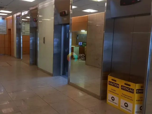 Sala com 345m², à venda, no bairro Centro em Rio de Janeiro