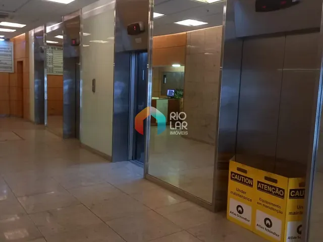 Sala com 345m², à venda, no bairro Centro em Rio de Janeiro