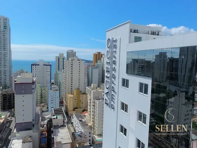 Sala para alugar, no bairro Centro em Balneário Camboriú