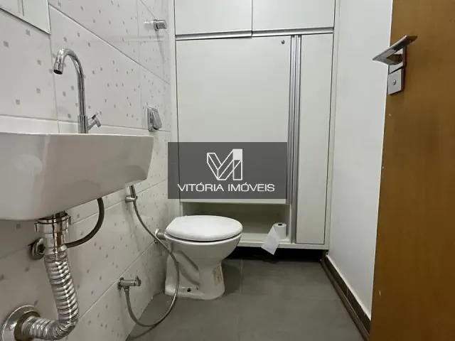 Sala com 50m², para alugar, no bairro Praia do Canto em Vitória