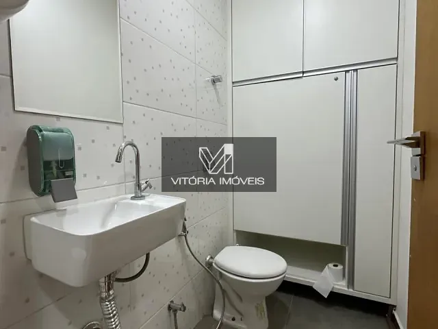 Sala com 50m², para alugar, no bairro Praia do Canto em Vitória