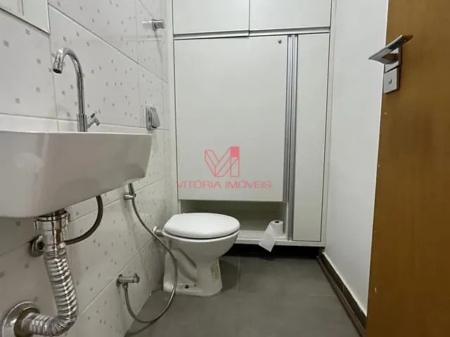 Sala com 50m², para alugar, no bairro Praia do Canto em Vitória