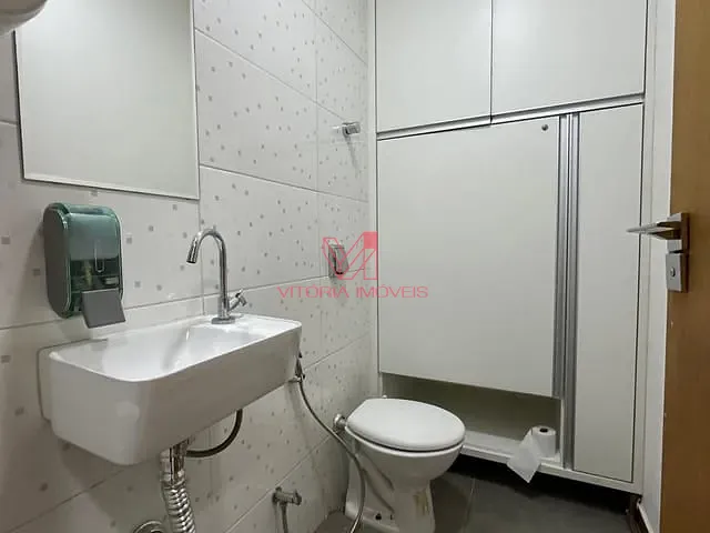 Sala com 50m², para alugar, no bairro Praia do Canto em Vitória